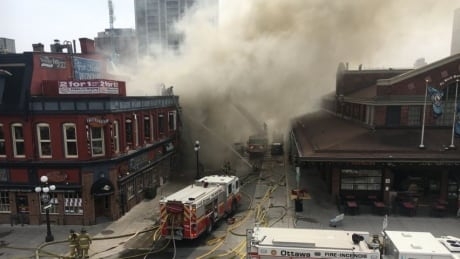 Fire in Ottawa’s historic ByWard Market spreading