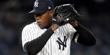 US backtracks on Cuba baseball deal over Venezuela ties