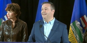 Kenney says UCP won’t ‘get distracted’ by GSAs and other issues ‘voters aren’t talking about’