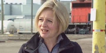 Notley says federal approval for Trans Mountain pipeline to come by end of May