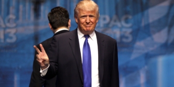 Trump’s Lawyer Dismisses Tax Return Demands