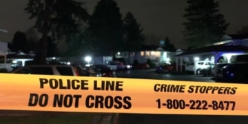 Man dead after shooting at Surrey townhouse complex