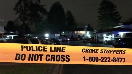 Man dead after shooting at Surrey townhouse complex
