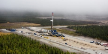 Weakening of Bill C-69 would trigger ‘flood of litigation,’ Alberta chief warns