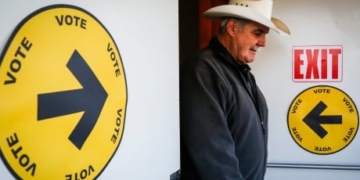 New politician faces off with experienced town councillor in new riding of Brooks-Medicine Hat