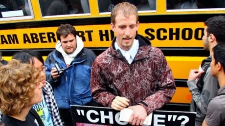 Calgary passes motion to explore abortion protest bubbles at schools