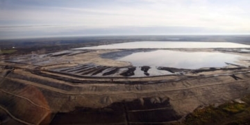 Who cleans up? No requirements to fix environmental impacts from mining, auditor says