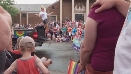 Directors vote to cancel 2019 Edmonton Pride Festival