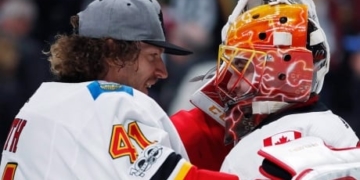 Flames could platoon goalies Smith, Rittich in Stanley Cup playoffs