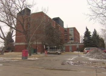 2 residents at Winnipeg personal care home die after salmonella outbreak