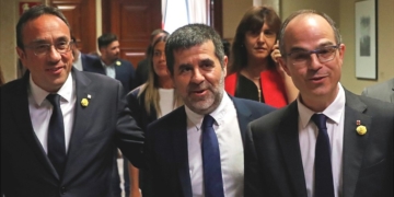 Catalan jailed MPs attend Spain parliament opening