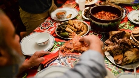 Muslims in Metro Vancouver prepare to celebrate Eid al-Fitr after month-long Ramadan fast
