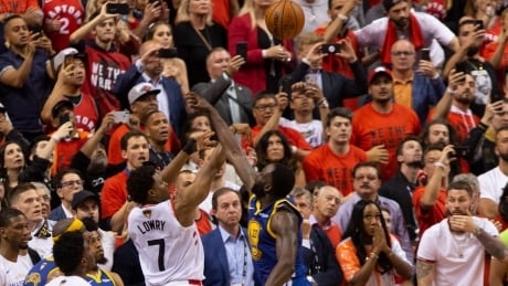 Golden State lives up to Warriors name in forcing Game 6