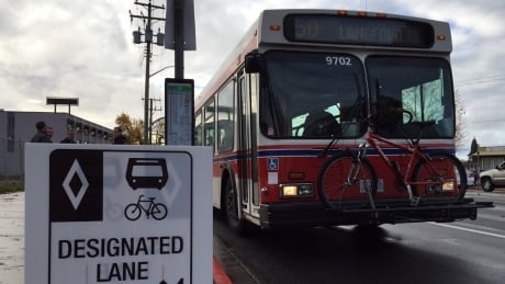 Victoria students getting free public transit this fall