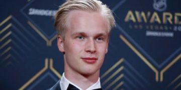 Vancouver’s Pettersson takes home Calder Trophy as top rookie