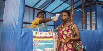 UN: Expert meeting under way to decide if Ebola is emergency
