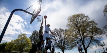 Hot in Vancouver: Sizzling Wednesday, a little cooler Thursday