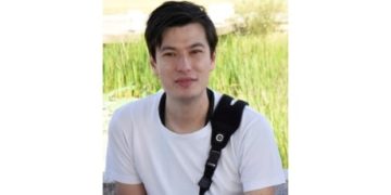 Australian detained a week in North Korea arrives in China