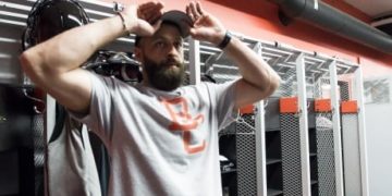 CFL QB Mike Reilly sharing mental health battle to break down stigma