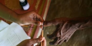 Campus purple dye practice under review in wake of Health Canada warning