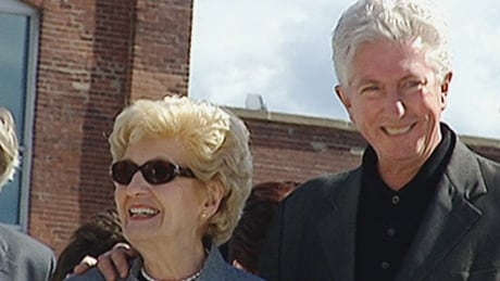 Gilles Duceppe’s family seeks $1.1M in damages from seniors’ residence after mother found dead in snow