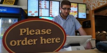 New Canadians more optimistic than the rest of the country, poll suggests