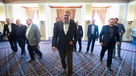 Premiers to focus on pipelines, Quebec’s religious symbols law at conference