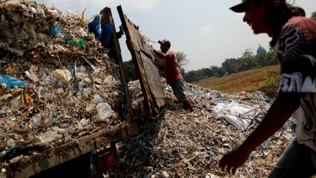 Indonesian village wants Canada’s trash