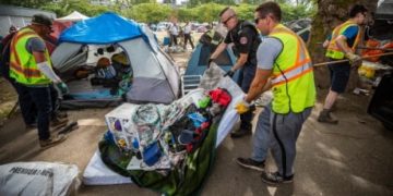 City says 75 Oppenheimer Park residents have accepted housing offers as eviction deadline passes