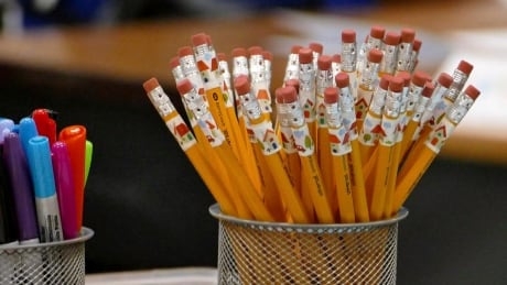 Teachers union, province in mediation as start of school year approaches