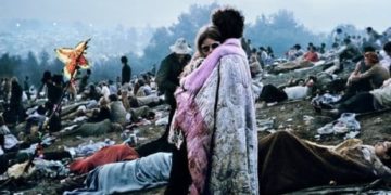 Vancouver Island woman says she’s the woman in classic Woodstock photo
