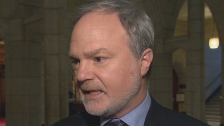 Independent Sen. Andre Pratte resigns on election night