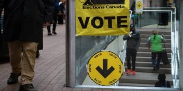 Polls close in B.C. and the counting begins