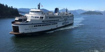 Injured BC Ferries worker prompts cancellation of 2 sailings