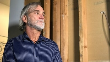 Vancouver man says he’s ‘stuck living in an unsafe home’ after alleged renovation gone wrong