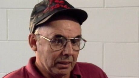 Giant Mine bomber Roger Warren dead at 75