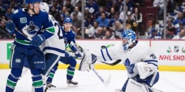 Andersen stones Canucks to lead Leafs to win in 1st game of Western Canada swing