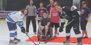 ‘It shows the power of sport’: Expat hockey players pay tribute to Humboldt Bronco Ryan Straschnitzki