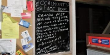 Neither snow, nor rain …, but staff shortage delays mail for weeks in Southern B.C. villages