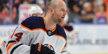 Oilers’ Zack Kassian suspended 7 games for kicking Lightning’s Cernak