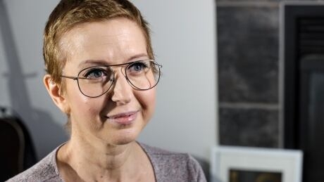 ‘I chose to fight’: She’s doing all she can to find a cure for her ovarian cancer