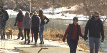 ‘Save lives’: Calgarians urged to enjoy quiet streets, less busy parks