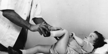 COVID-19 ‘is threatening to us’: Past epidemic leaves survivors at risk