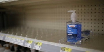 Experts alarmed as recipes for homemade hand sanitizer proliferate online