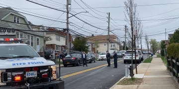 Off-duty MTA Bridges and Tunnels cop shot dead outside his Staten Island home