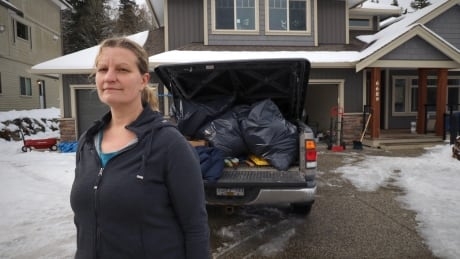 B.C. homeowners must fix sinkhole damage in unlivable neighbourhood, district says