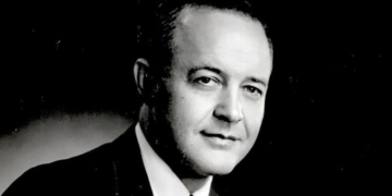 Forbes Bottomly, former schools chief who helped kick-start Seattle’s school integration efforts, dies at 99