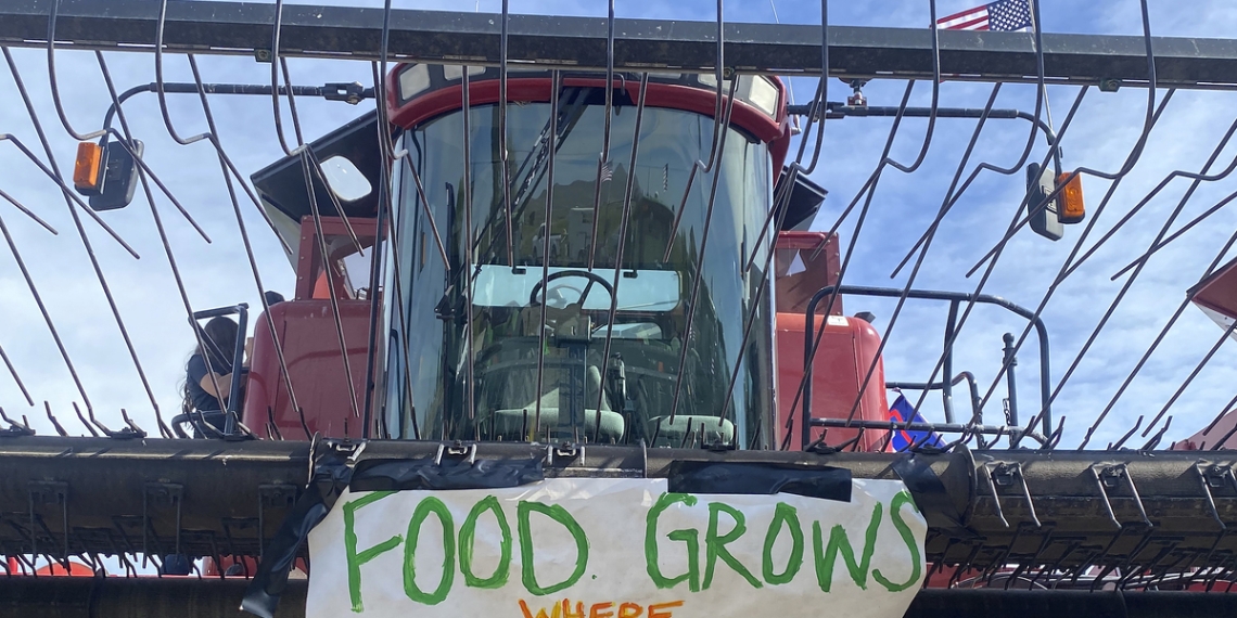 Southern Oregon farmers rally against meager water season