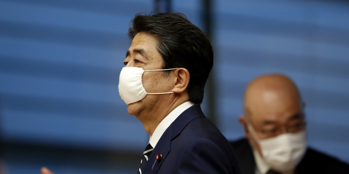 Japan lifts coronavirus emergency in all remaining areas