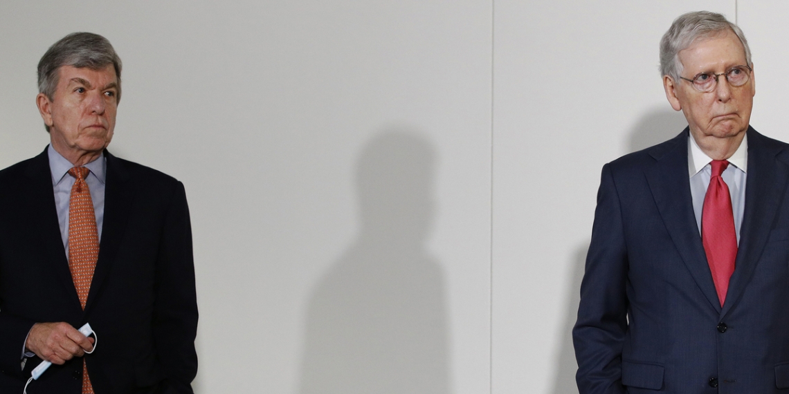 Mitch McConnell stresses need to wear face masks in public